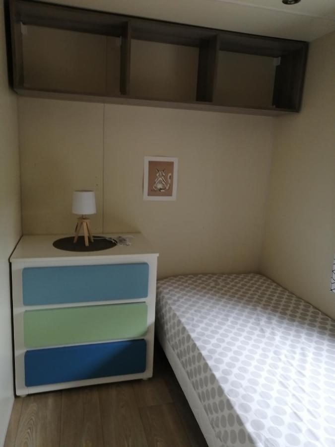 Charmant Mobil-Home Rocbaron Екстер'єр фото